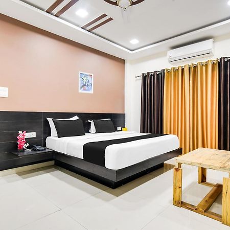 Super Collection O Indore Near Omax City 1 Kanadiya Extérieur photo