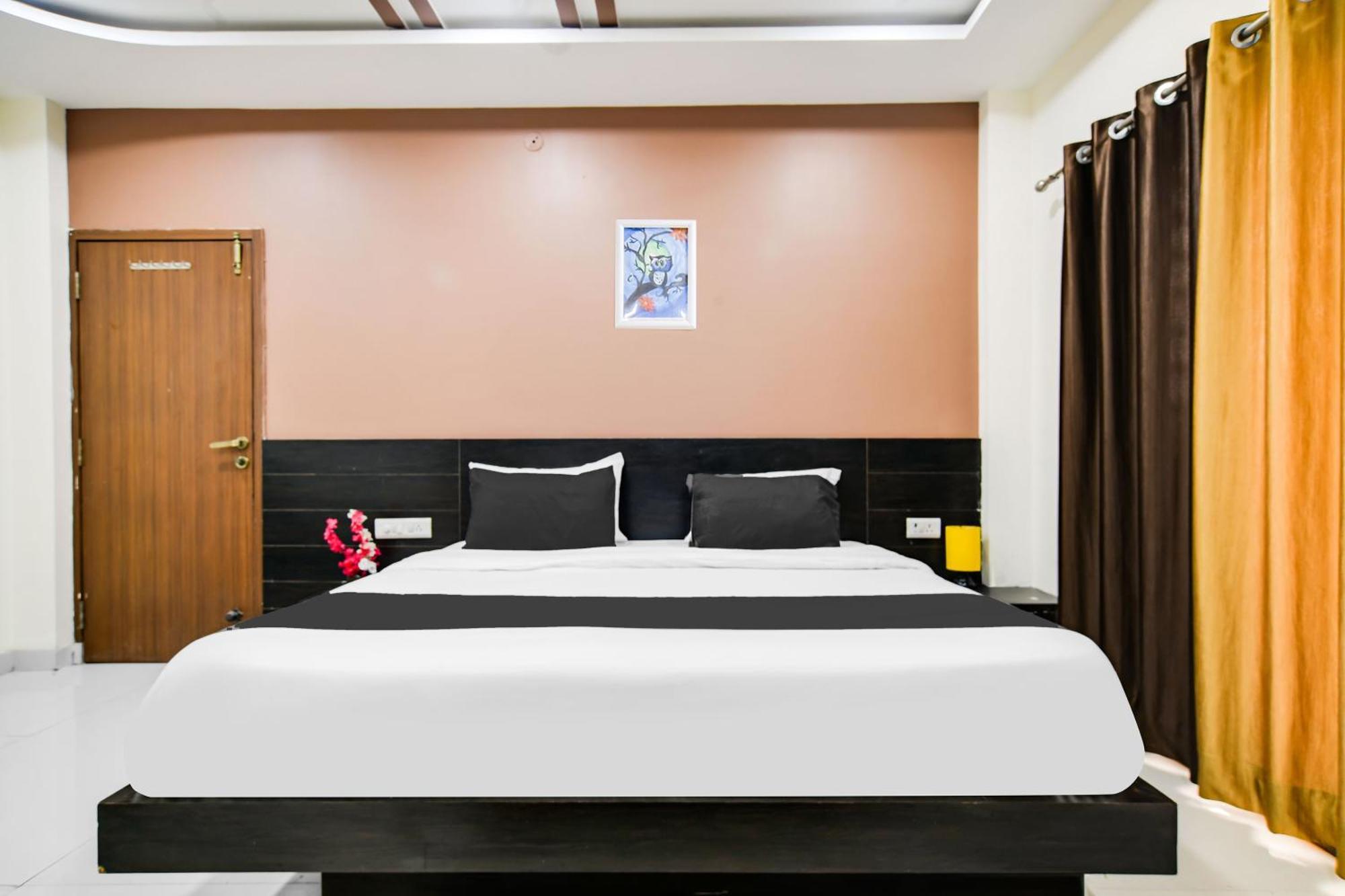 Super Collection O Indore Near Omax City 1 Kanadiya Extérieur photo