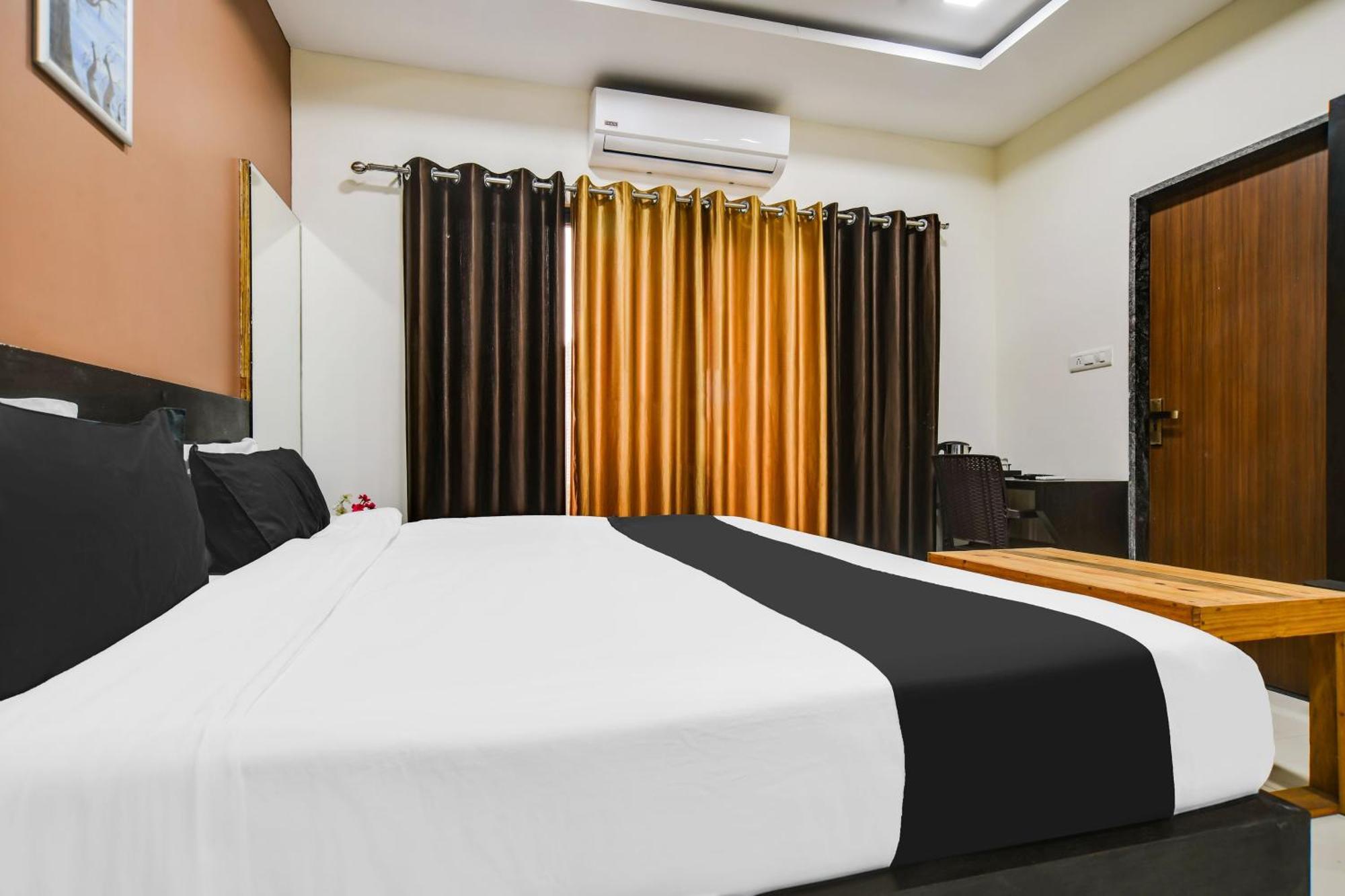Super Collection O Indore Near Omax City 1 Kanadiya Extérieur photo